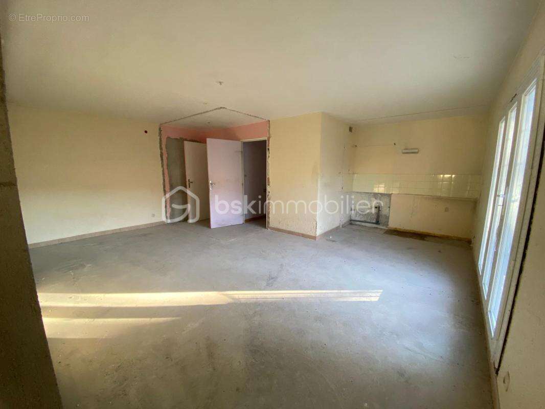 Appartement à SAINT-CHRISTOL