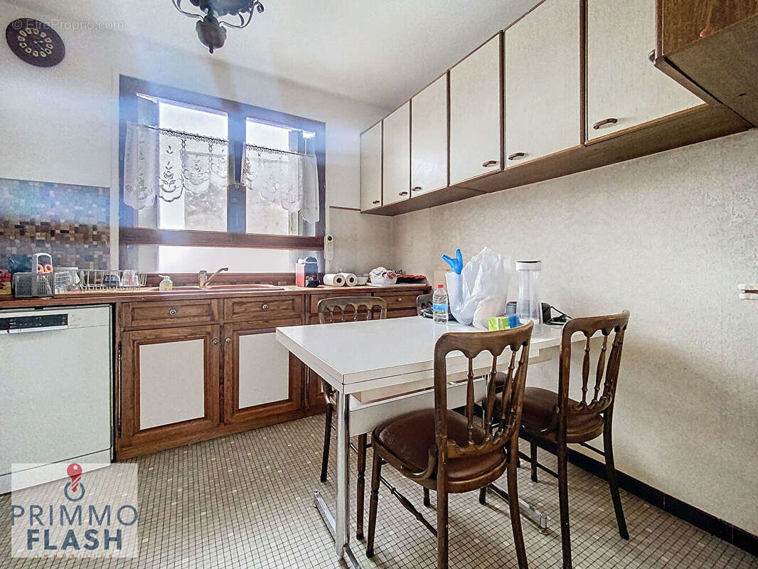 Appartement à AUBERVILLIERS