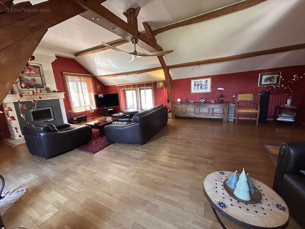 Maison à CHATELLERAULT