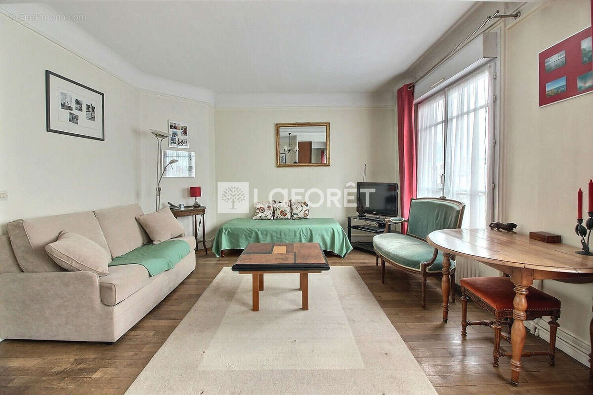 Appartement à BOIS-COLOMBES