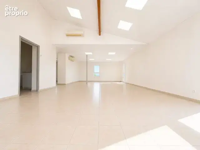 Commerce 550 m² à Mansle  - photo 7