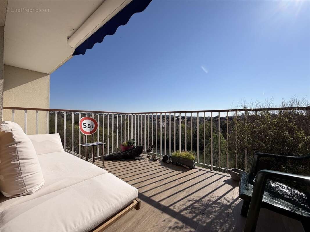 Appartement à CHAMPIGNY-SUR-MARNE