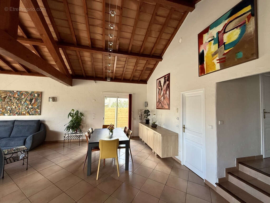 Maison à BOURG-LES-VALENCE