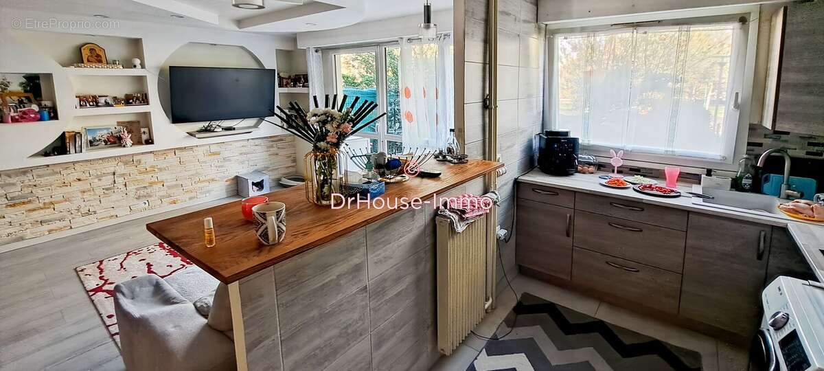 Appartement à CHENNEVIERES-SUR-MARNE