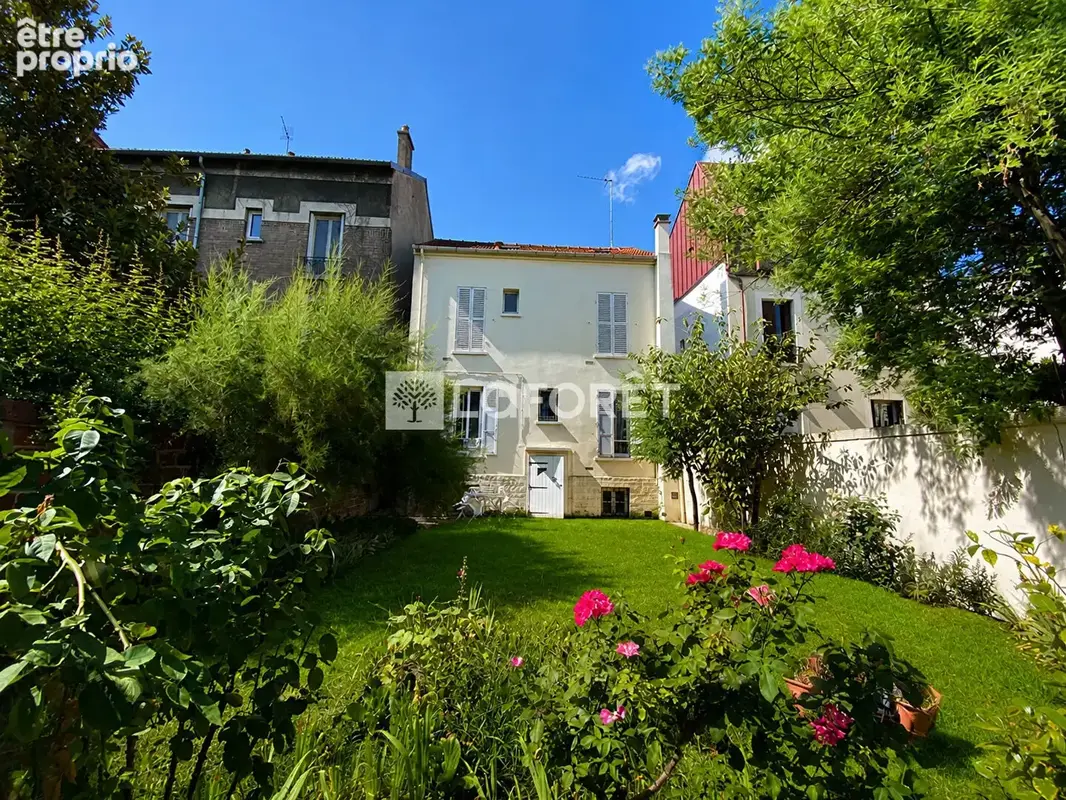 Nanterre Ville - Charmante maison de caractère de la fin du XIXème siècle - photo 6