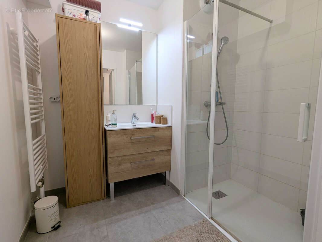 Appartement à EPRON