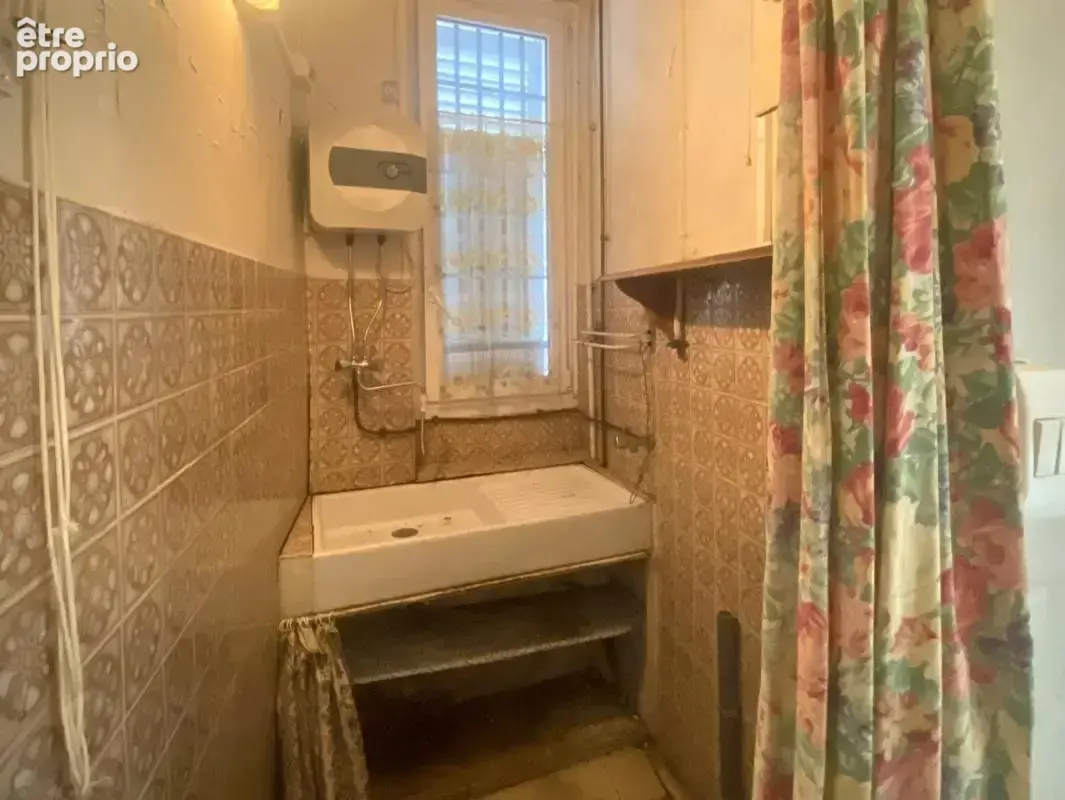 Belleville : 2 pièces de 22 m² à rénover - photo 8