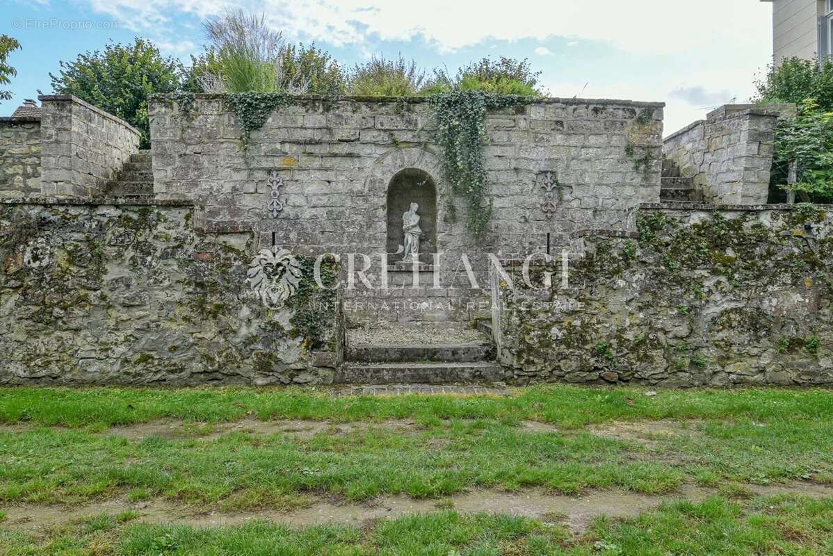 Maison à L'ISLE-ADAM