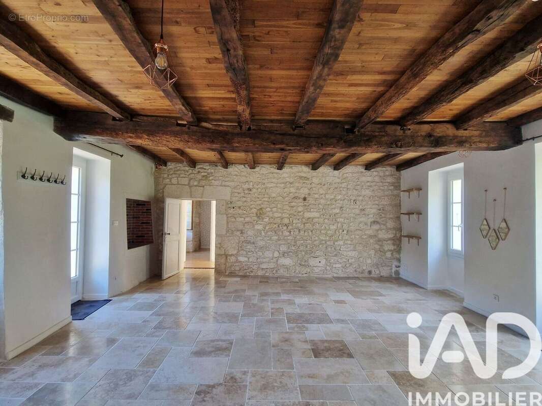 Photo 4 - Maison à SERS