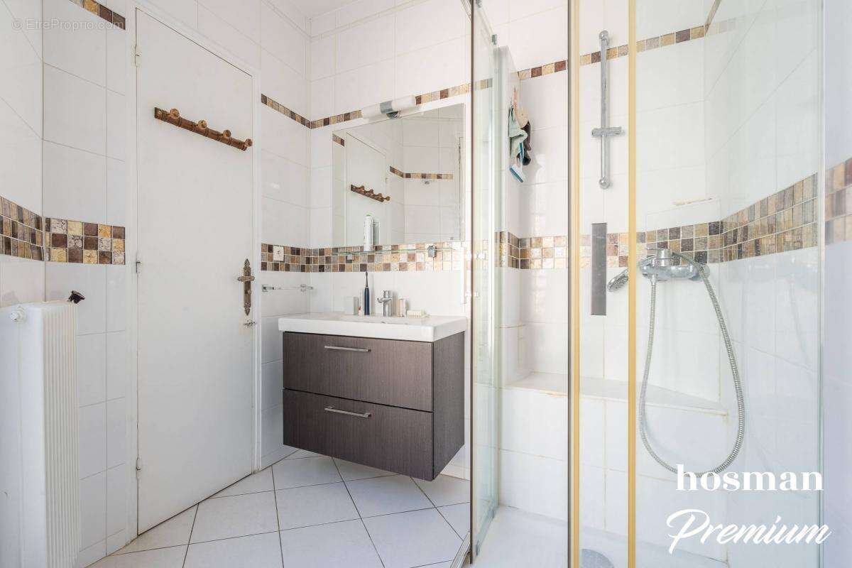 Appartement à PARIS-10E