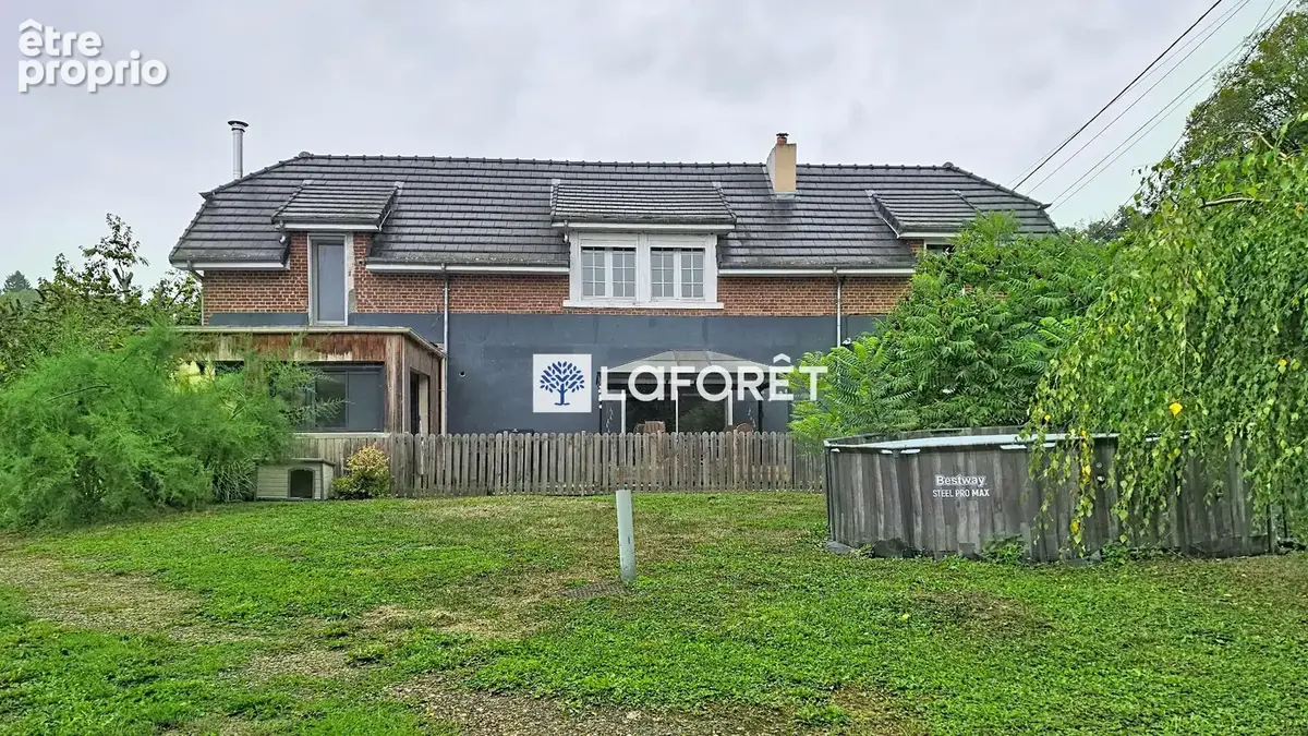 Maison à COUCY-LE-CHATEAU-AUFFRIQUE