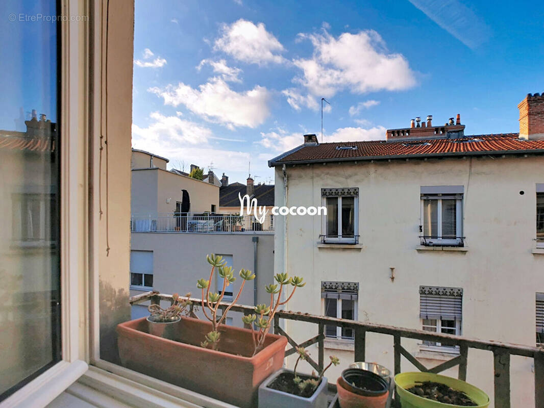 Appartement à LYON-7E
