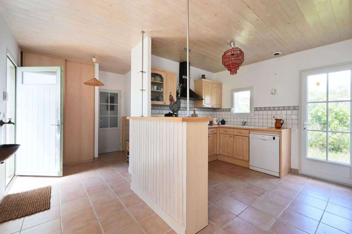 Maison à LA COUARDE-SUR-MER