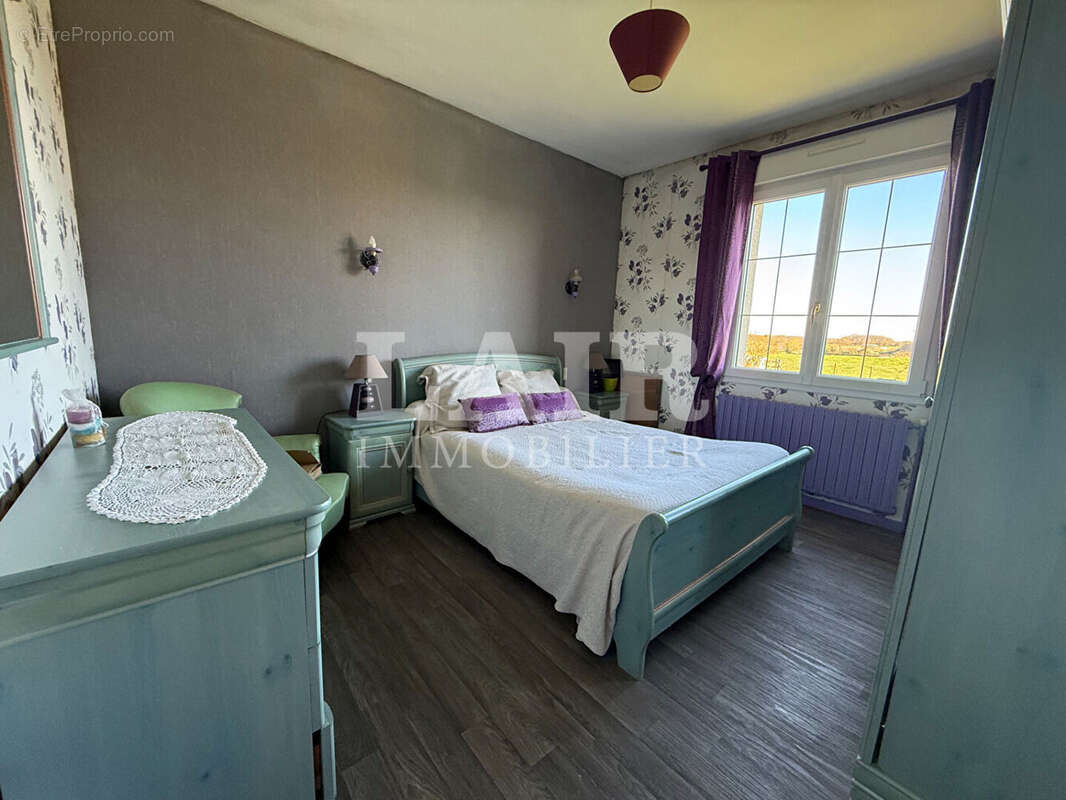 Maison à FRESNAY-SUR-SARTHE