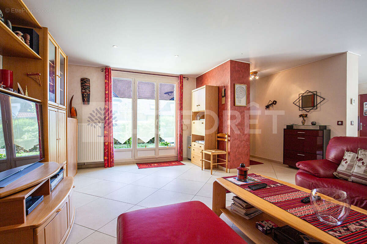 Agence immobiliere laforet - "musa" - annecy / vieugy - appartement t3 de 96,18m² - terrasse - jardins - garage - place de stati - photo 3