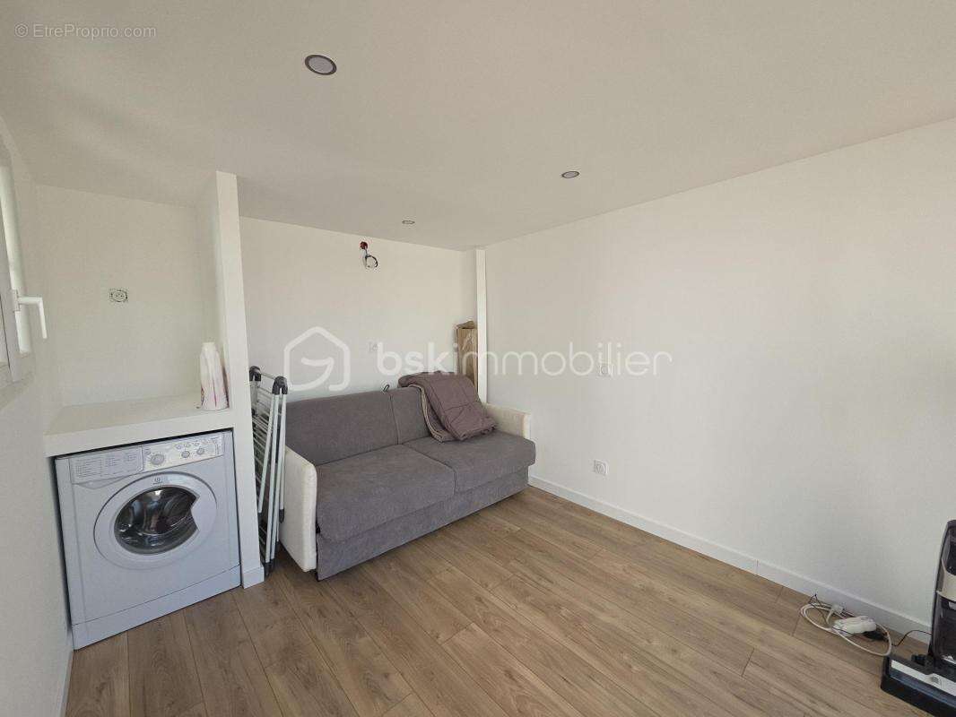Appartement à SAINT-JEAN-DE-VEDAS