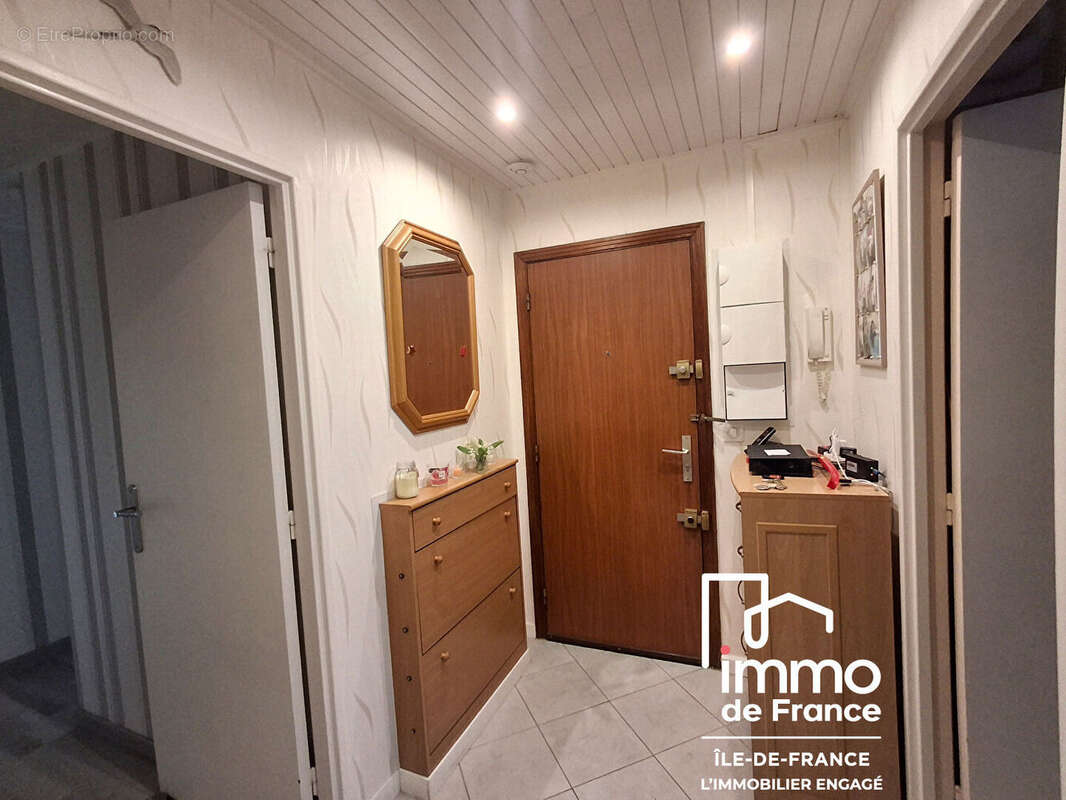 Appartement à PLAISIR