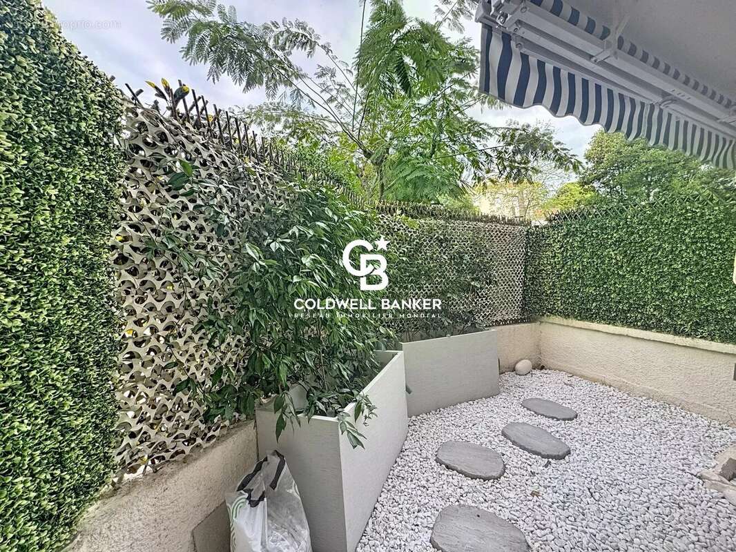 Appartement à SAINT-RAPHAEL