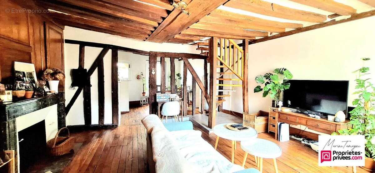 Appartement à COMPIEGNE