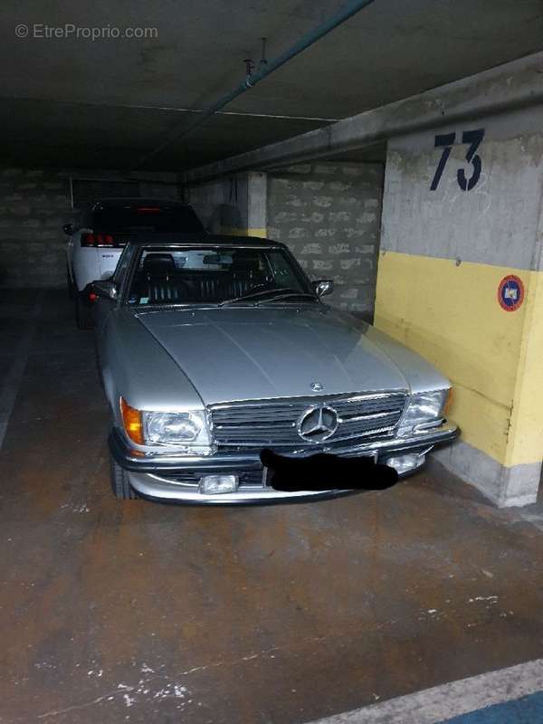 Parking à PARIS-10E