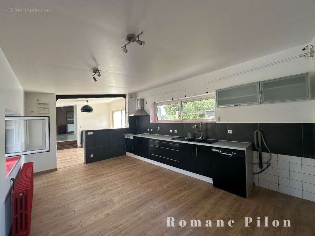 Maison 96 m² à Plougonvelin  - photo 7