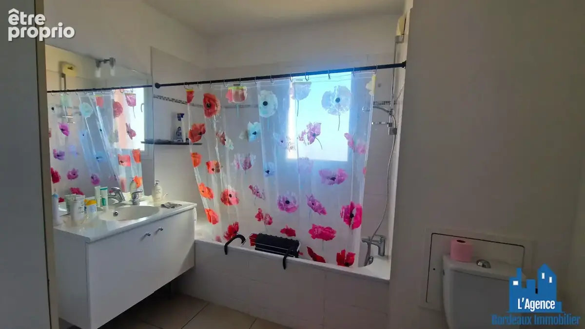 Exclusivité !! bruges - tasta - appartement type 2 de 53 m² - terrasse 6m² - 1 place de parking ss-sol- un cellier - vendu loué  - photo 6