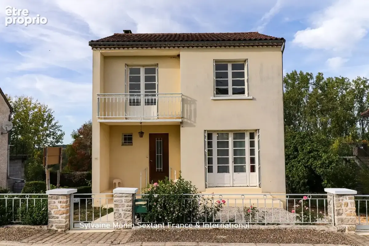 Maison 4 chambres avec jardin clos, au calme et proche des commerces - photo 2