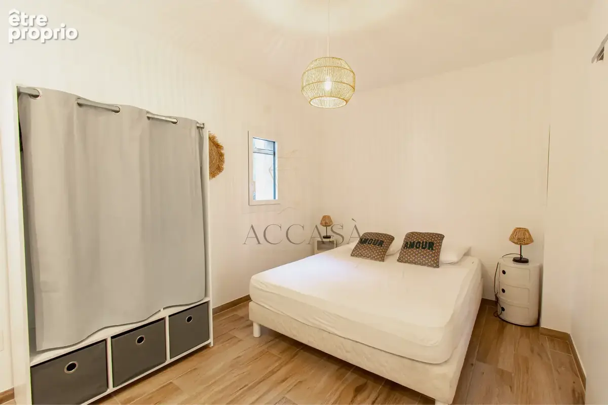 Palombaggia   N12 : Charmante mini-villa de plain-pied entièrement rénovée au sein d’une résidence sécurisée a - photo 4
