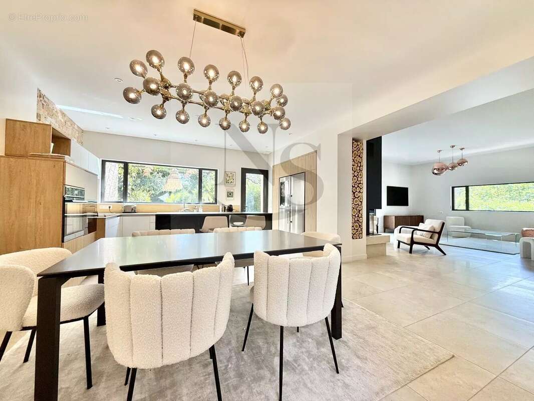 Maison à AIX-EN-PROVENCE