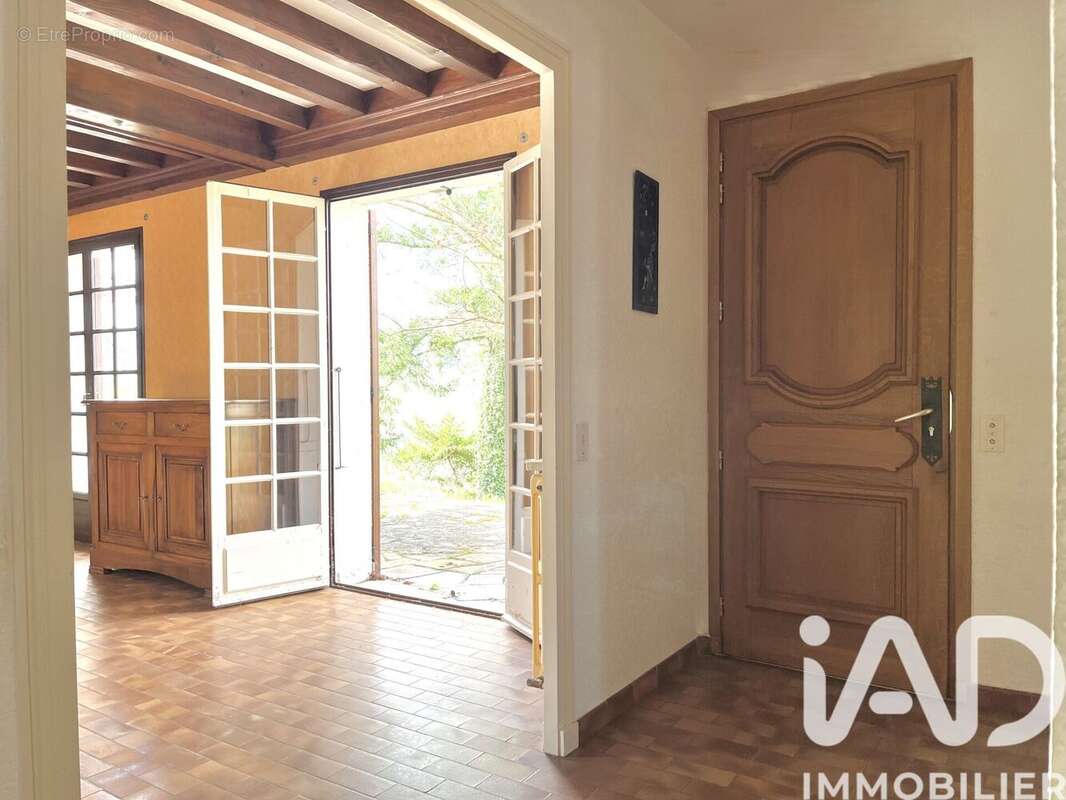 Photo 3 - Maison à SOURCIEUX-LES-MINES
