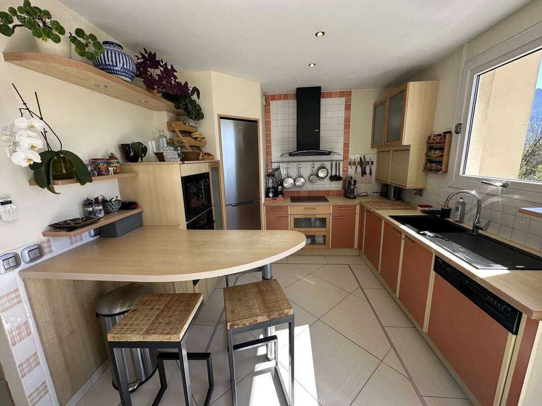 Appartement à AIX-LES-BAINS