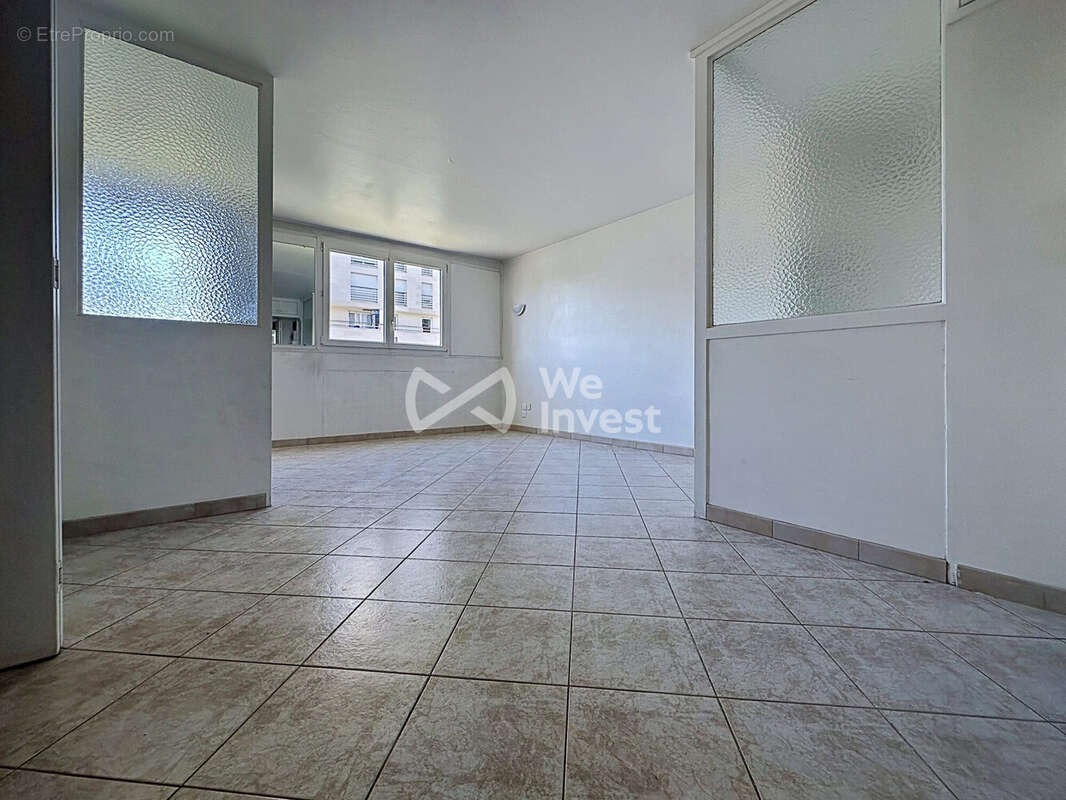 Appartement à COLOMBES
