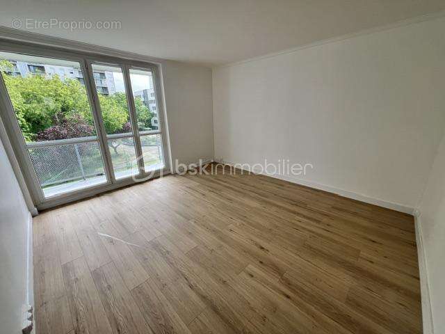 Appartement à ROSNY-SOUS-BOIS