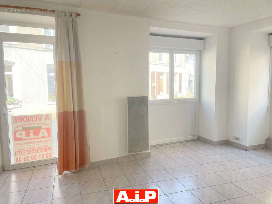 Maison à LA CHATAIGNERAIE