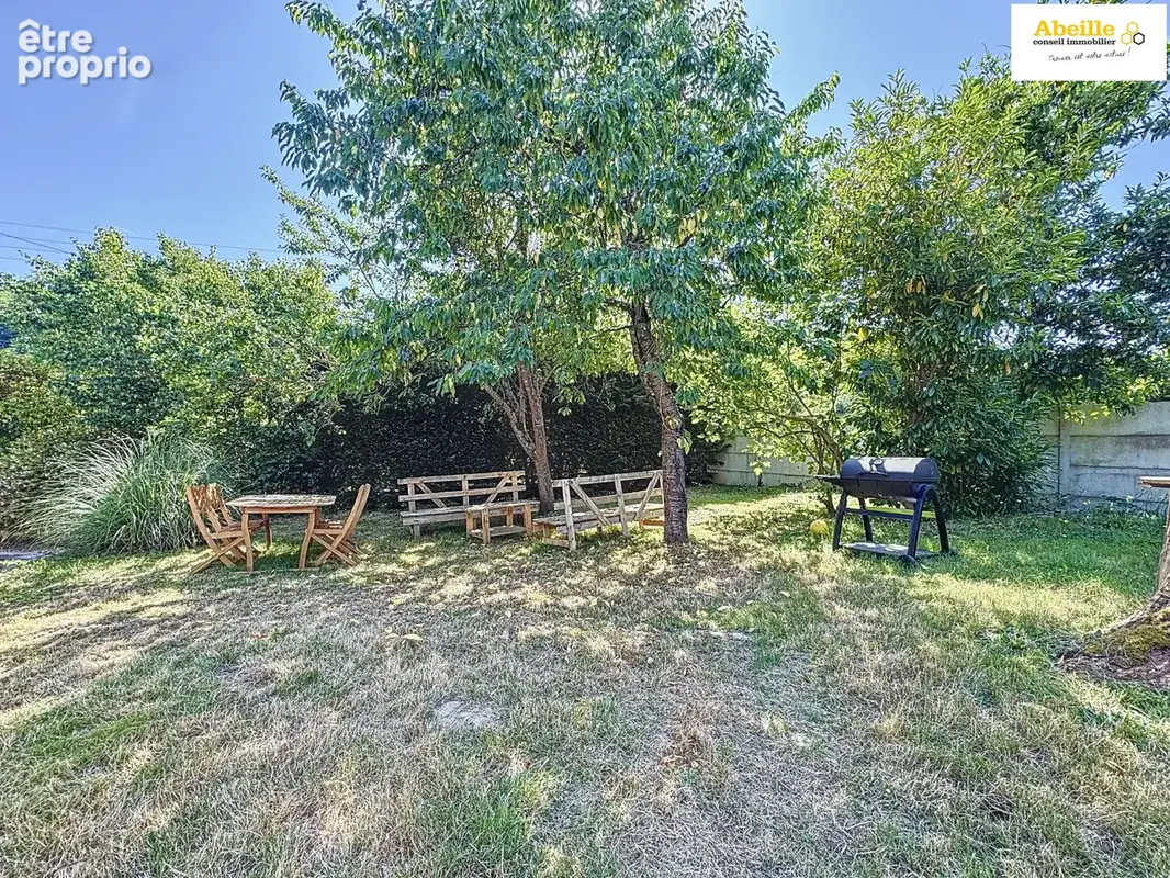 Maison traditionnelle sur sous-sol total, environnent calme, terrain de 966m2. - photo 12