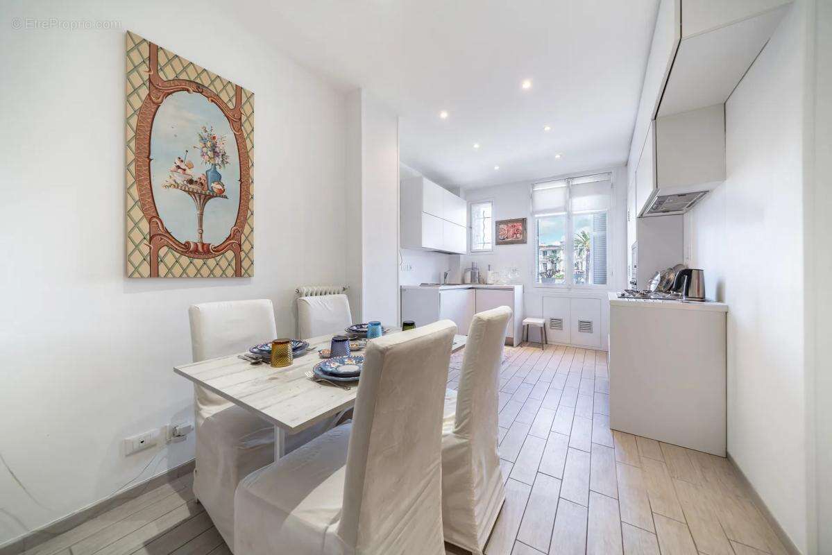 Appartement à NICE