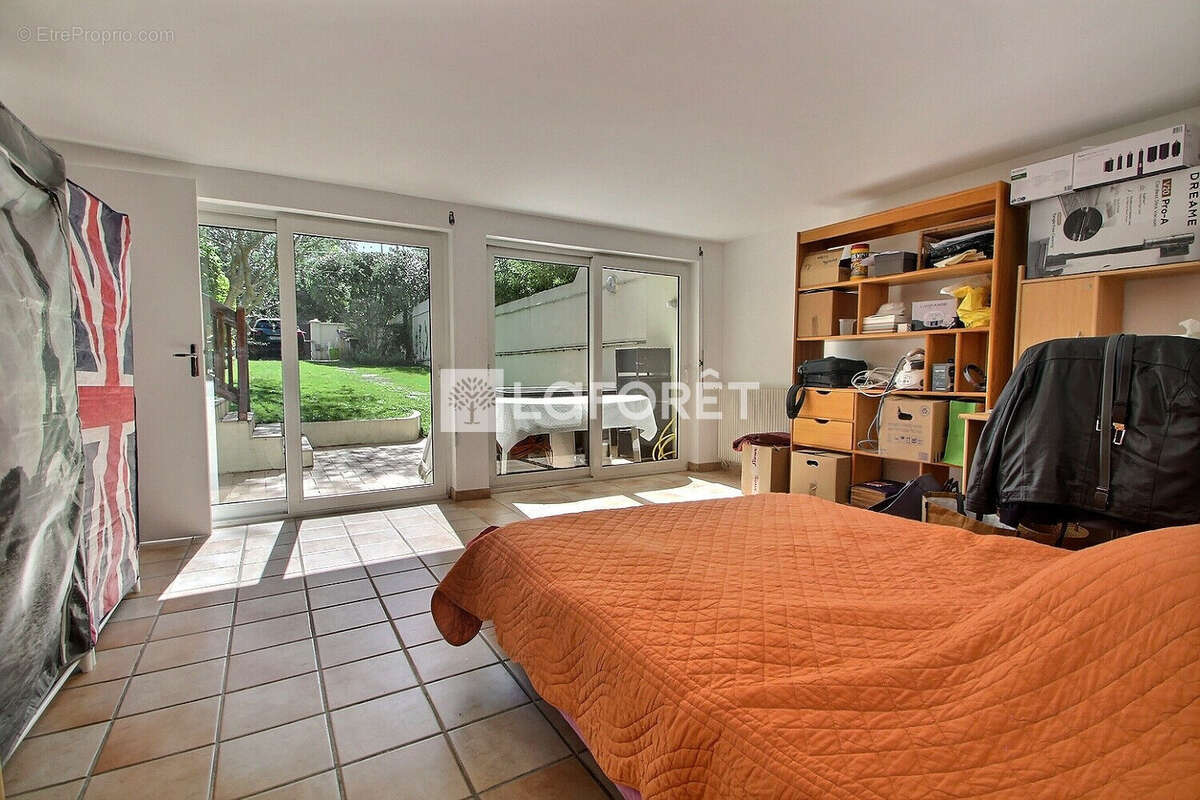 Maison à NANTERRE