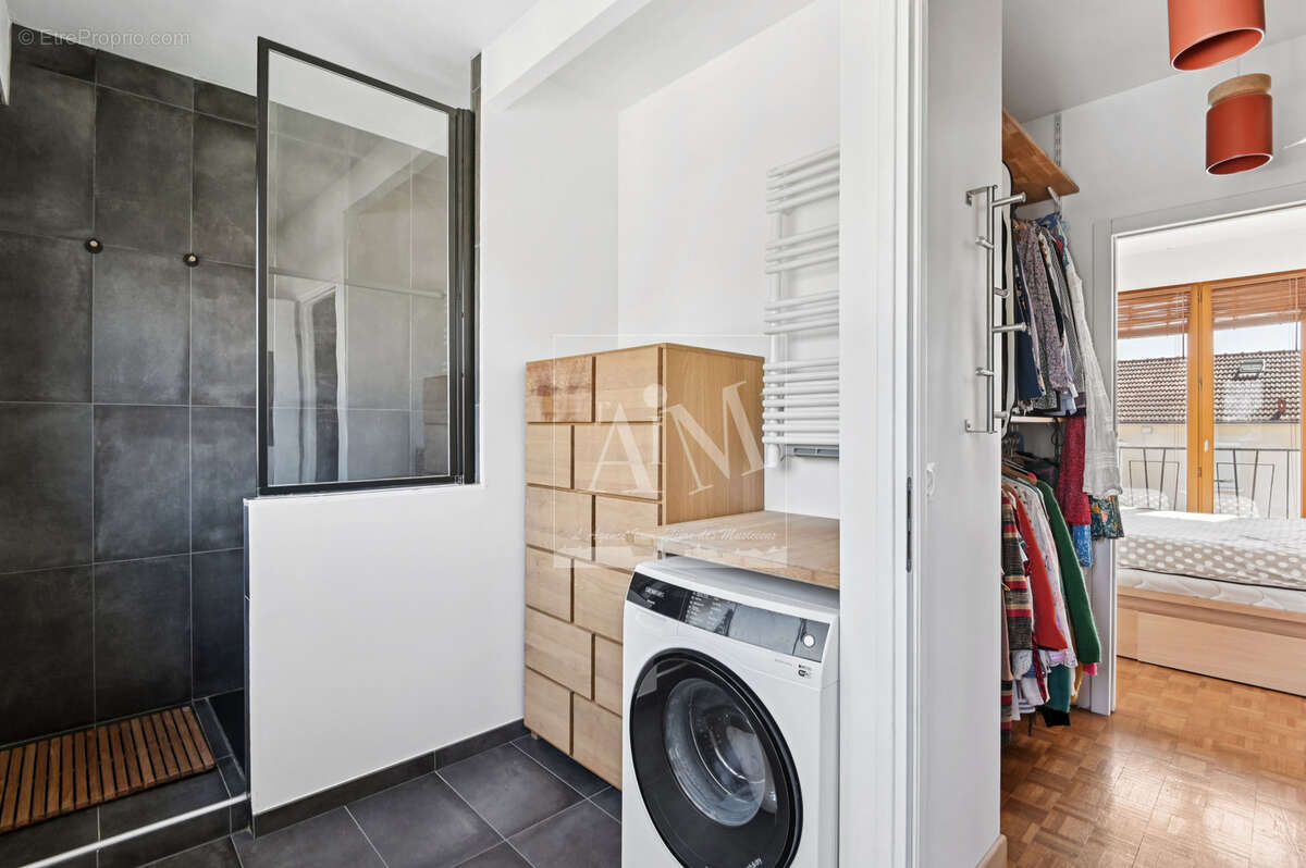 Appartement à NANTERRE