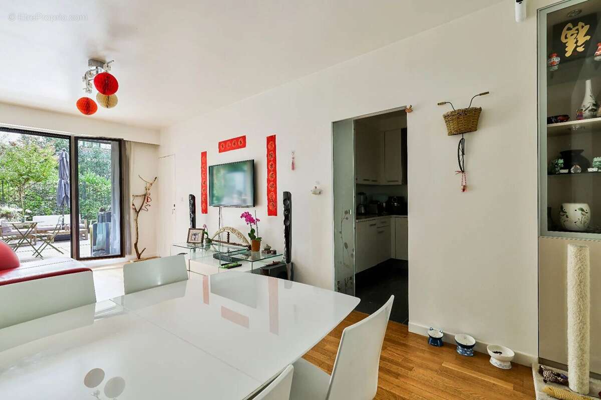 Appartement à ISSY-LES-MOULINEAUX