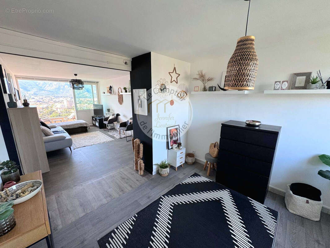Appartement à MARSEILLE-9E