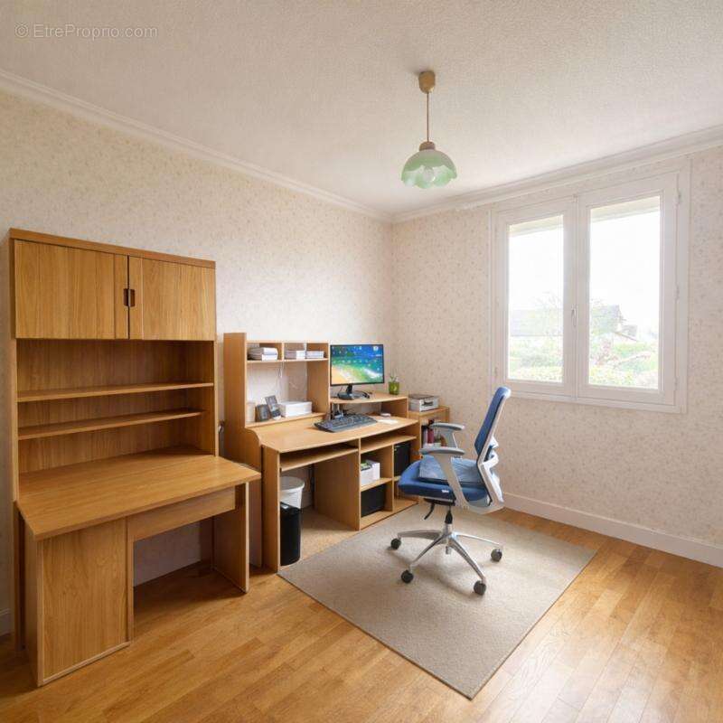 Maison à CHATEAU-LA-VALLIERE