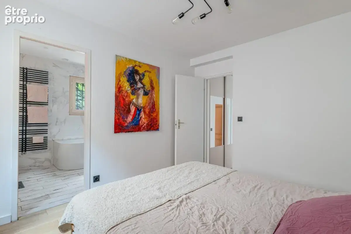 69110 saint foy les lyon - maison + appartement - piscine - garage - jardin - vue panoramique - proche des commodites - calme - photo 17