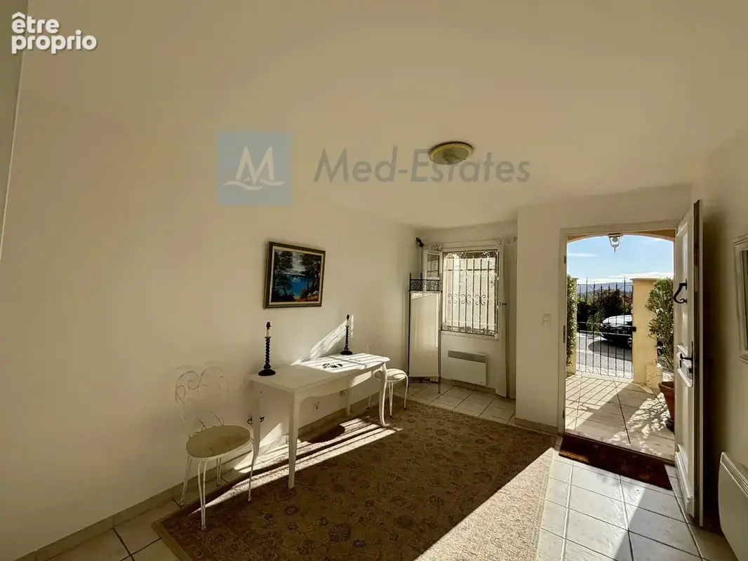 Élégante maison de village avec terrasses et vues panoramiques – Grimaud - photo 14