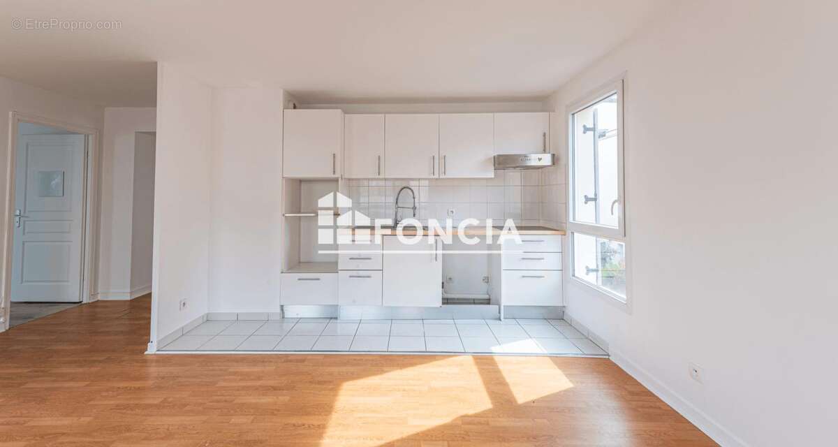 Appartement à VILLEMOMBLE