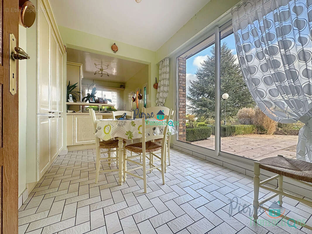 Maison à SAINT-ROMAIN-DE-COLBOSC