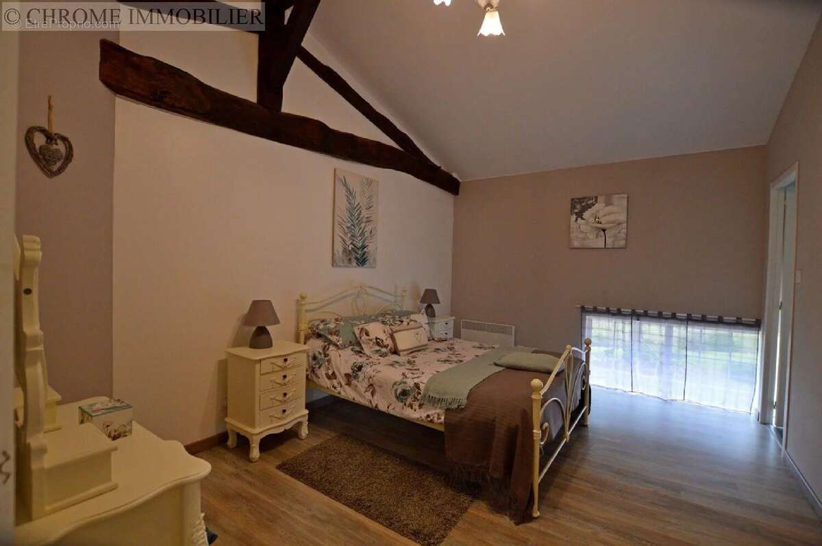 Maison à SAINTE-FOY-LA-GRANDE