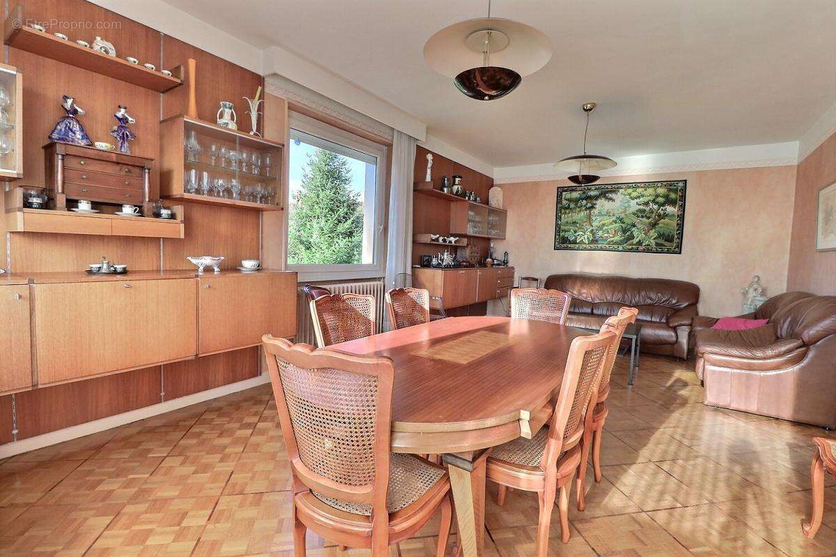 Maison à DOMPIERRE-LES-ORMES