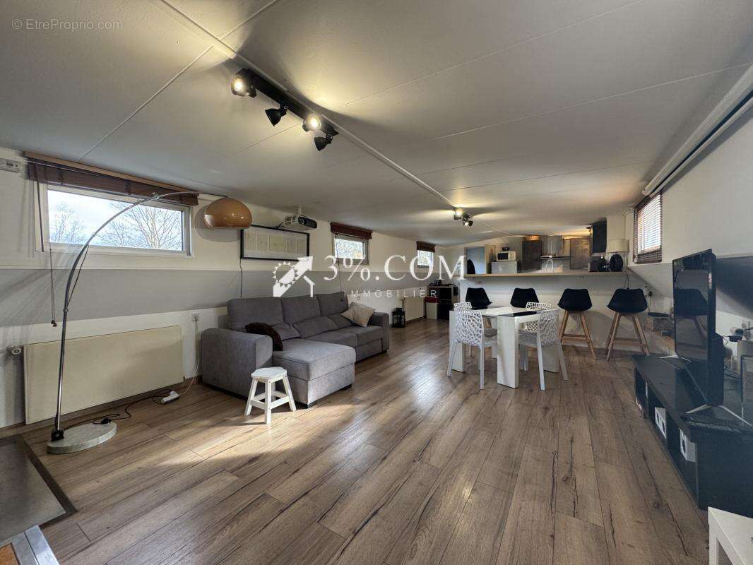 Maison à WALTENHEIM-SUR-ZORN