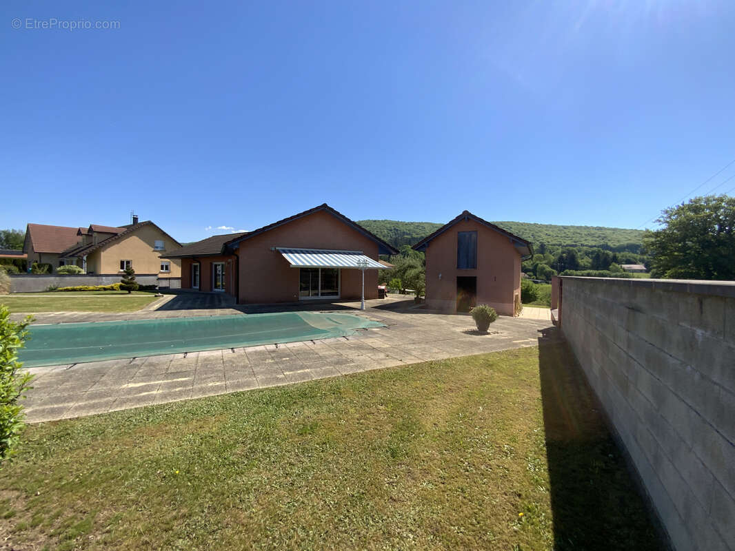 Maison à SAINT-BARTHELEMY