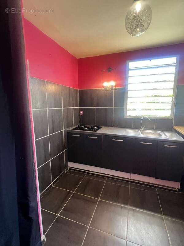 Appartement à LE MOULE